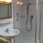 Hotel Alpengluehn 3*