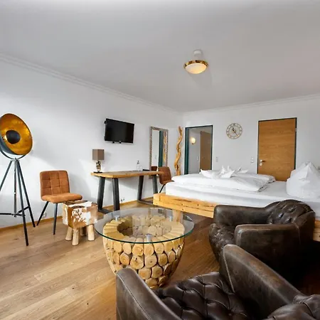 Alpengluehn Hotel Fussen