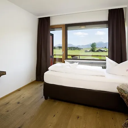 Hotel Alpengluehn 3*