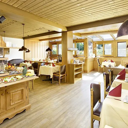 Hotel Alpengluehn