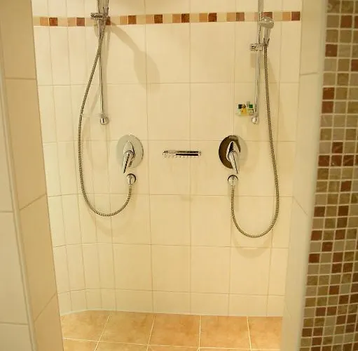 Alpengluehn Hotel 3*